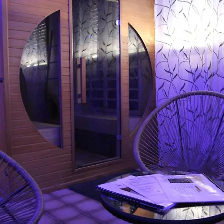 De L'arnes - 14 Personnes - & Sauna * Saint-Clement-a-Arnes